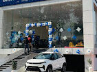 Tata Motors Cars Showroom – RKL Motors, GIDA, Sector 9
